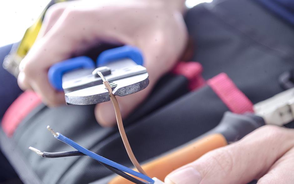 recherche travail électricien bâtiment Fontenay-sous-Bois